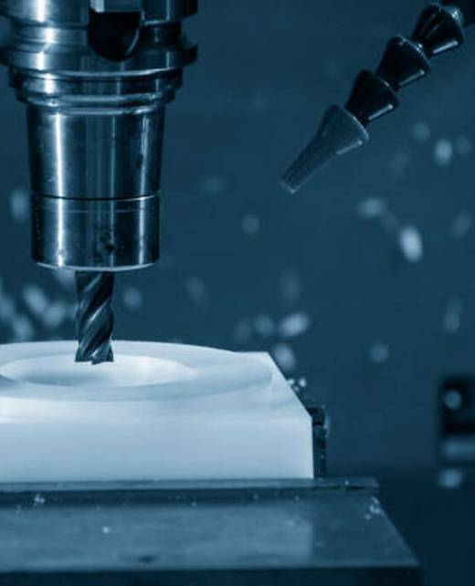 The CNC milling machine cutting the nylon 6 material part with flat end mill tool. The nylon alloy wheel parts cutting process by machining center with square end mill.